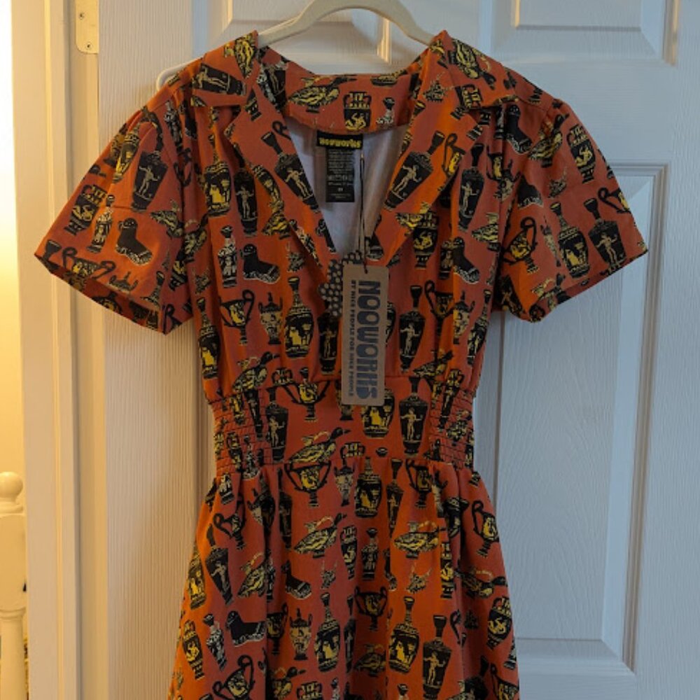 Nooworks Leah in Pots